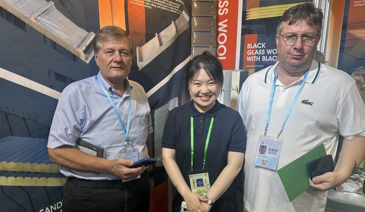 Global Success at the 137th Canton Fair: Showcasing Our Sandwich Panels